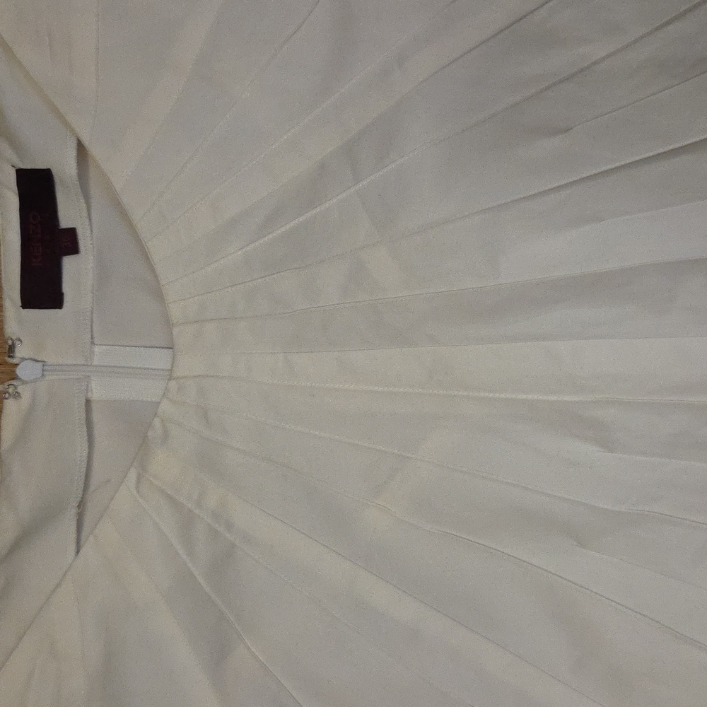 Kenzo Neutral Cream A-Line Pleated Skirt - Picture 2 of 6